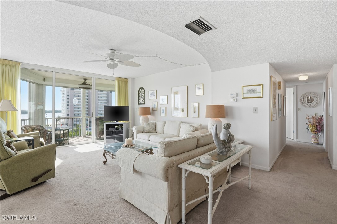 225084530 Property Photo 12