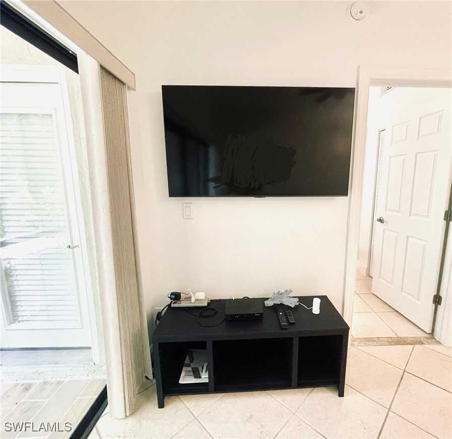 225084562 Property Photo 11