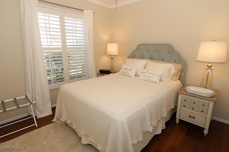 7058 Barrington Cir 102 Property Photo 10