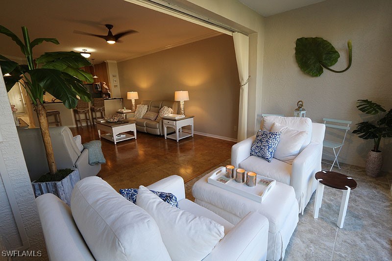 7058 Barrington Cir 102 Property Photo 15