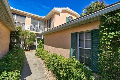 7058 Barrington Cir 102 Property Photo 21