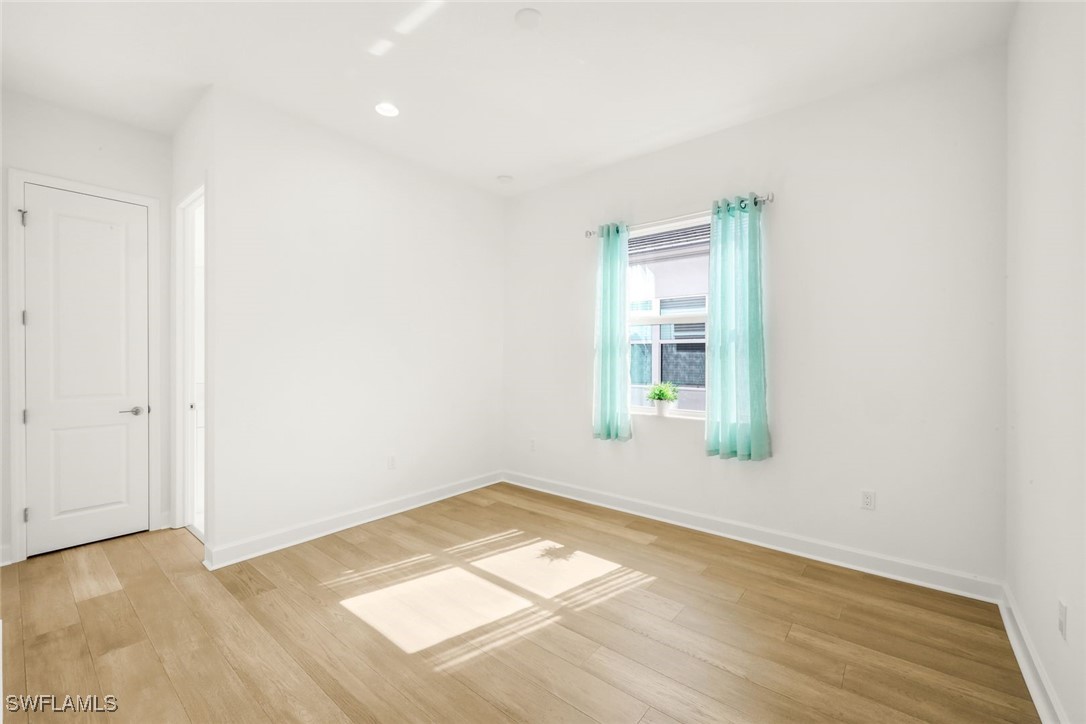 12243 Lotus Ave Property Photo 17