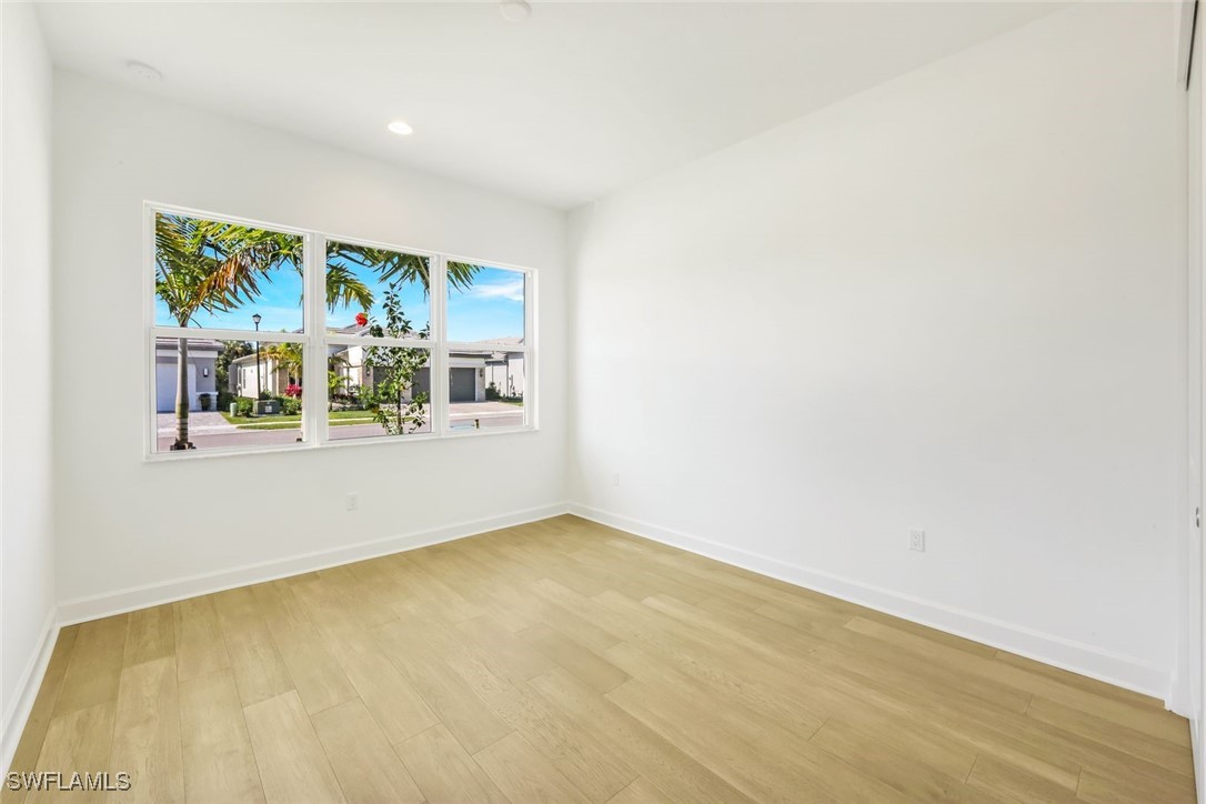 12243 Lotus Ave Property Photo 19