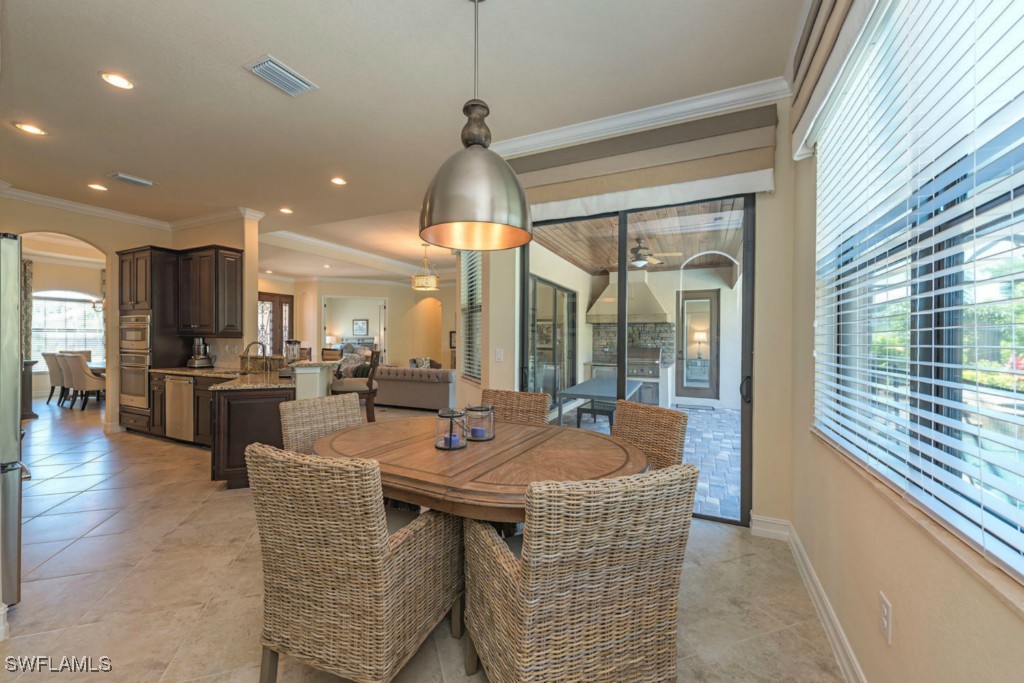 9560 Firenze Cir Property Photo 4