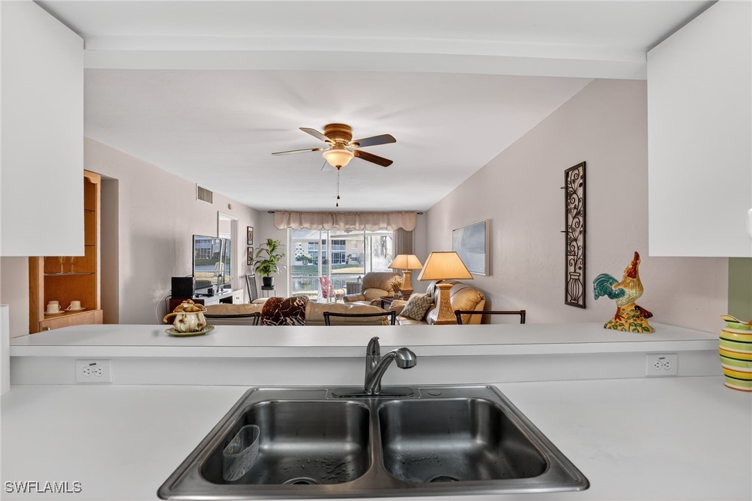 138 Pebble Shores Dr 103 Property Photo 8
