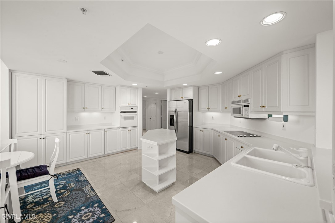 445 Dockside Dr A504 Property Photo 16