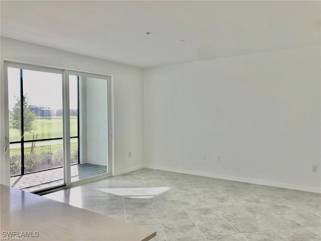 15960 Grassland Ln 2714 Property Photo 3