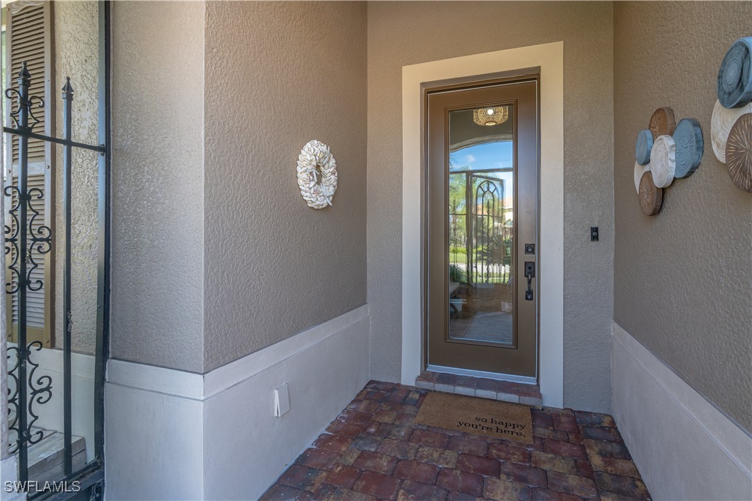 9332 Fieldstone Ln Property Photo 3