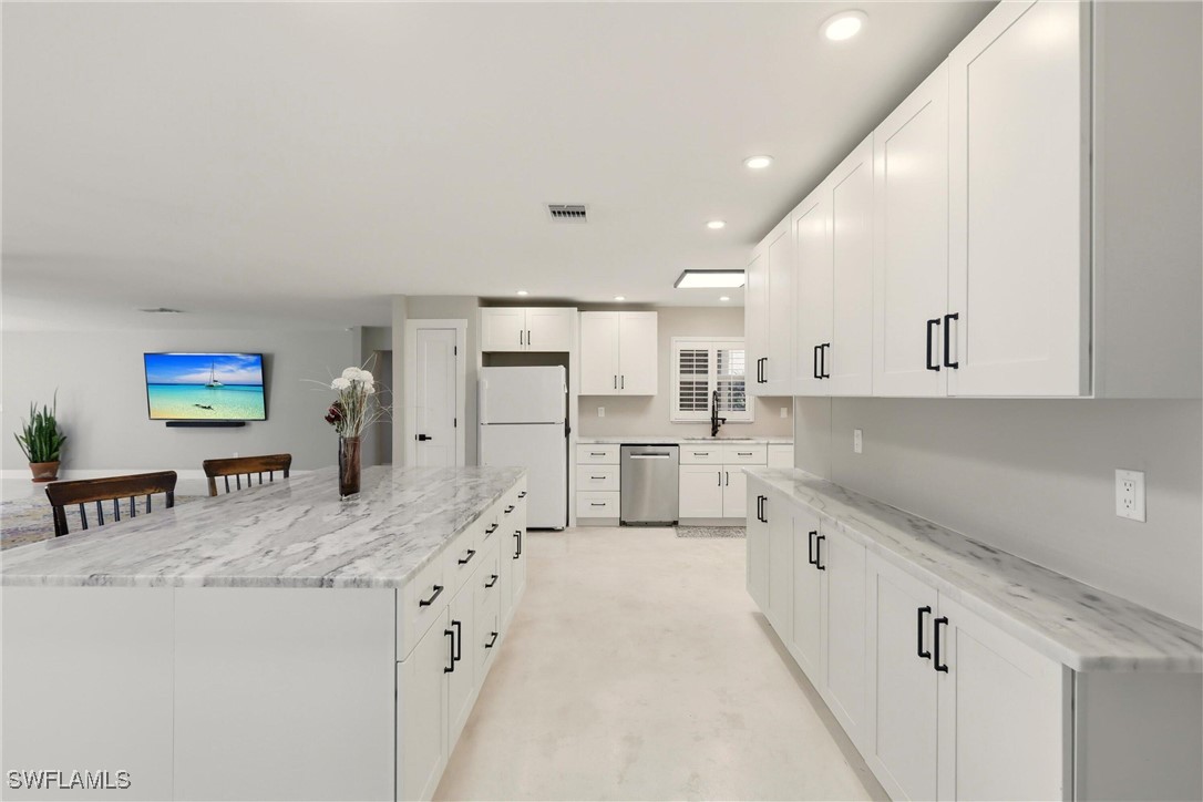 74 Aqua Ln Property Photo 18
