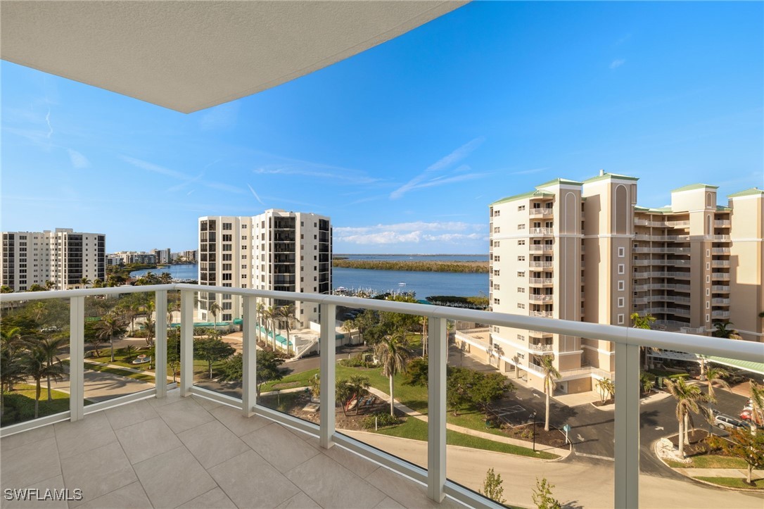 4142 Bay Beach Ln 806 Property Photo 27