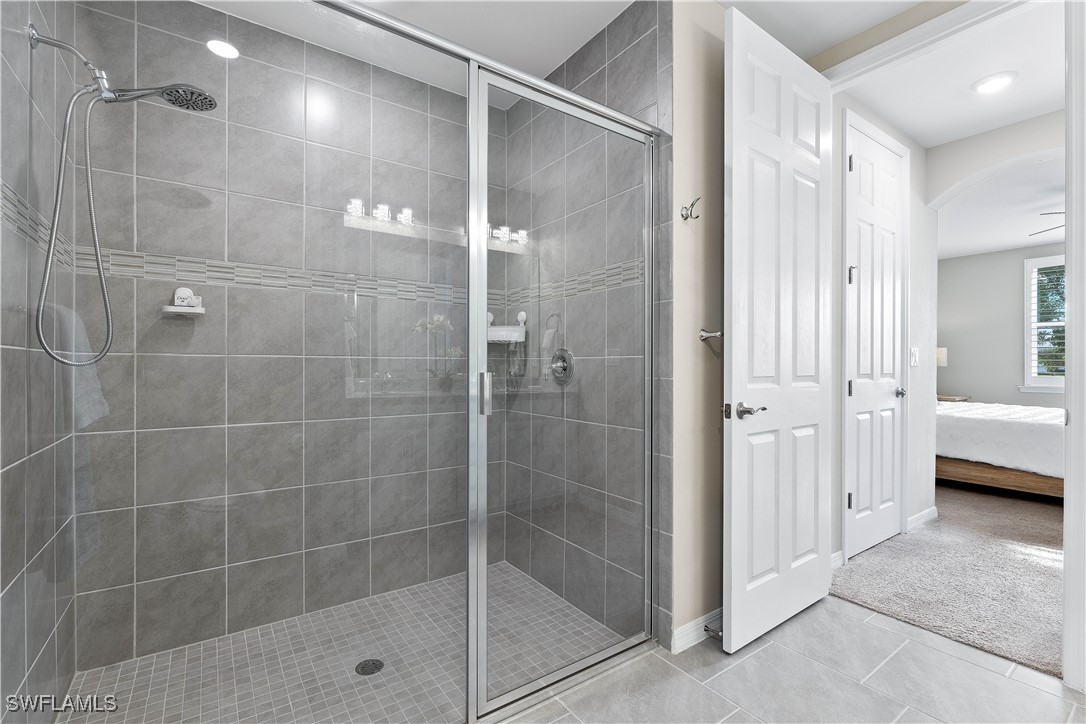 14558 Edgewater Cir Property Photo 21