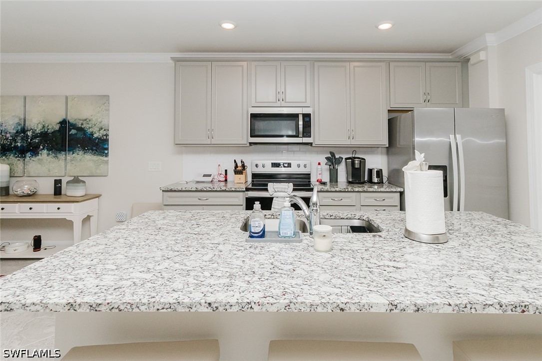 6189 Harmony Dr Property Photo 14