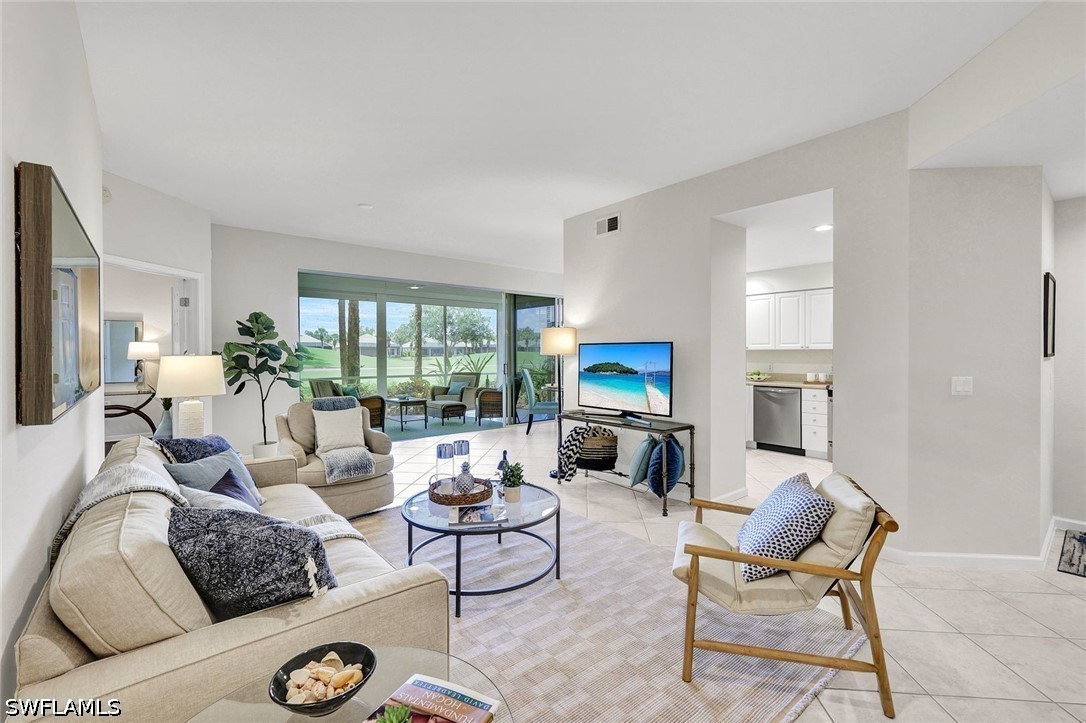 9261 Palmetto Ridge Dr 102 Property Photo 1