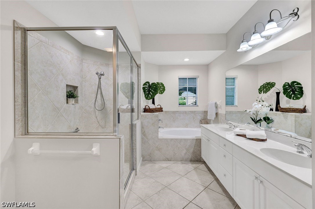 9261 Palmetto Ridge Dr 102 Property Photo 11