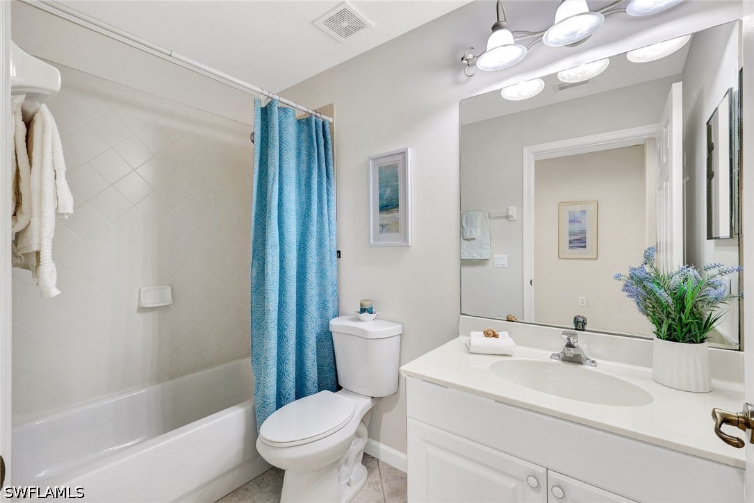 9261 Palmetto Ridge Dr 102 Property Photo 14
