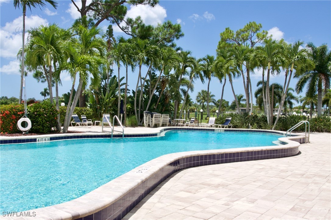 83 Glades Blvd 3 Property Photo 30