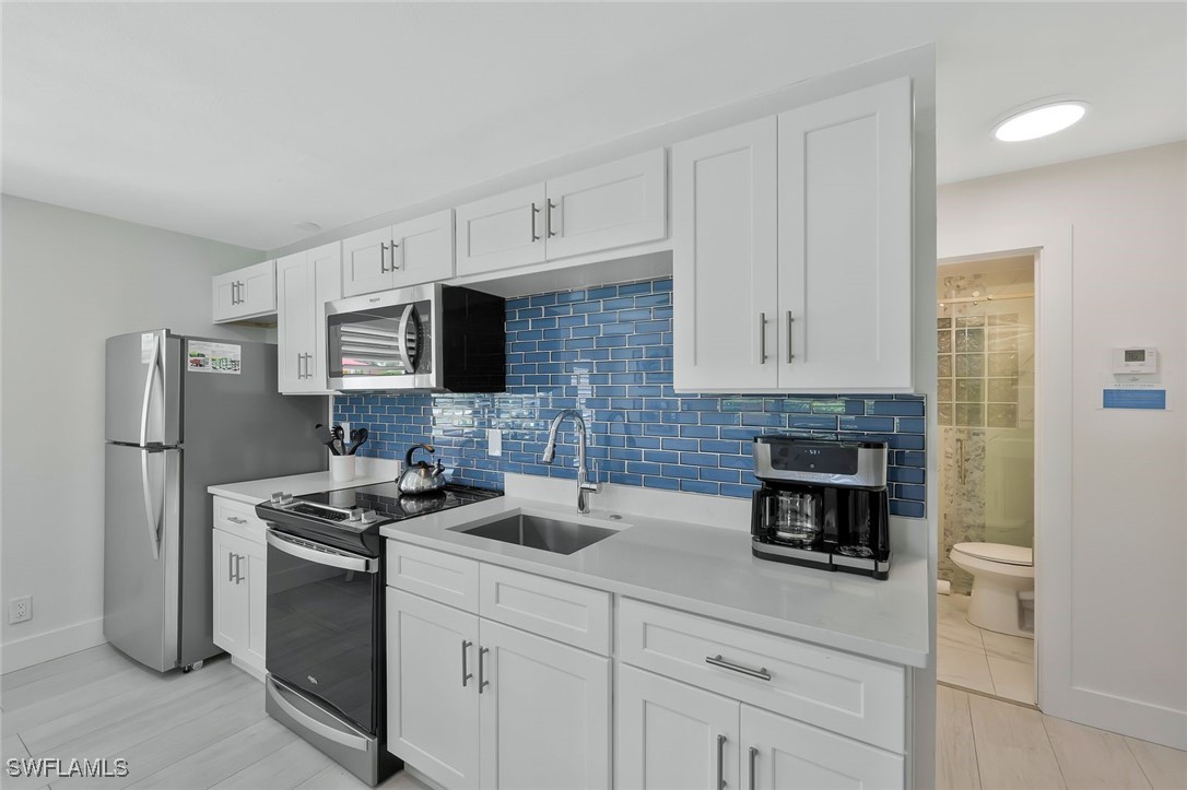 493 Willet Ave Property Photo 24