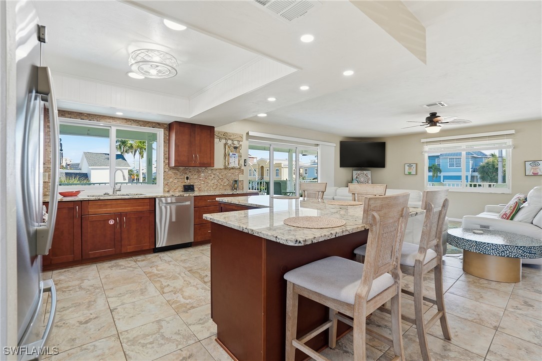 170 Redfish Rd Property Photo 13