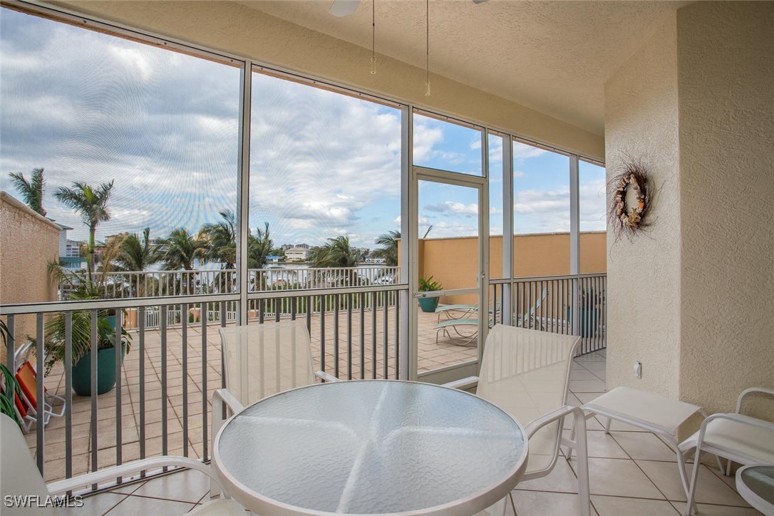 400 FLAGSHIP DR 306 Property Photo 1