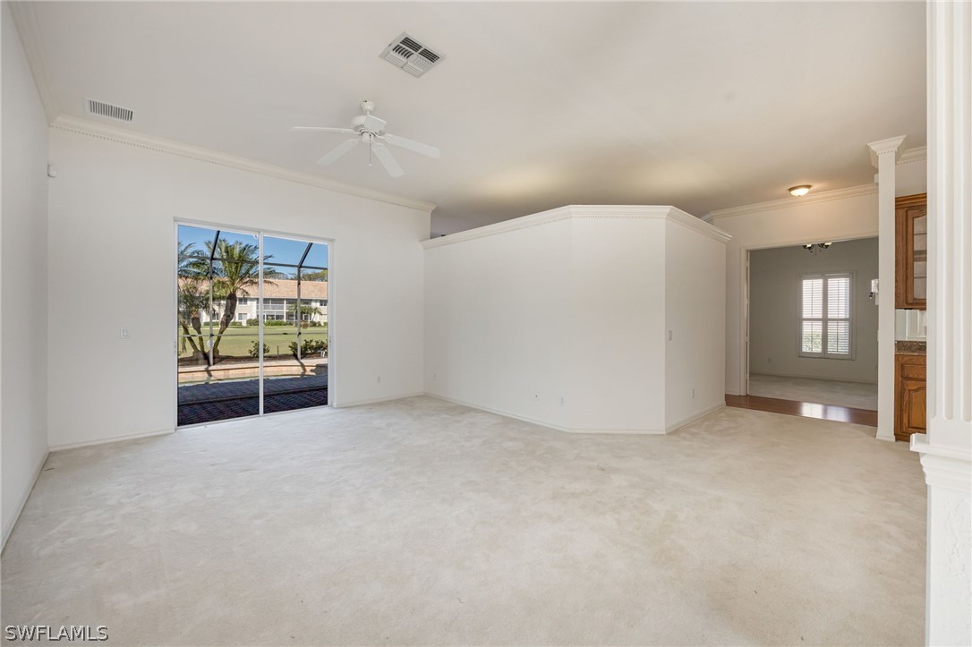 3733 Royal Wood Blvd Property Photo 8