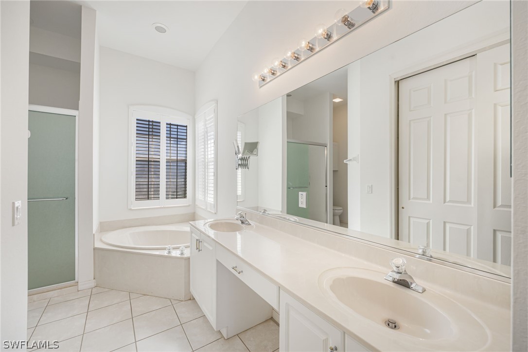 3733 Royal Wood Blvd Property Photo 21