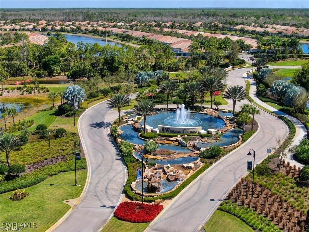 7763 Winding Cypress Dr Property Photo 39