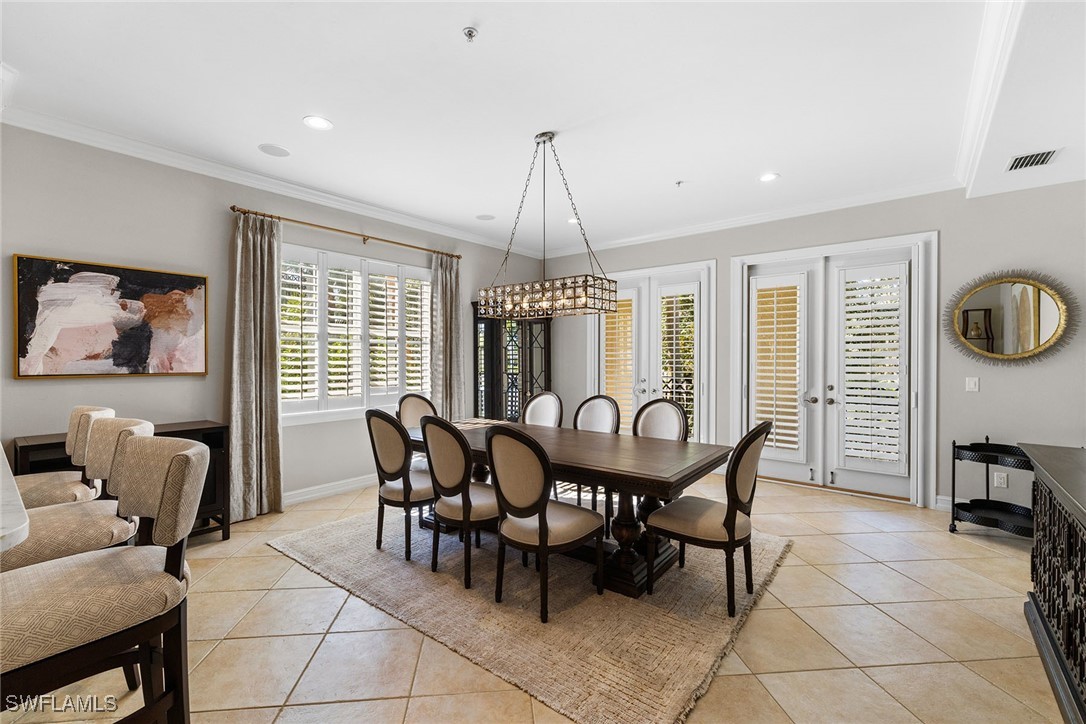 2864 Tiburon Blvd E 102 Property Photo 6