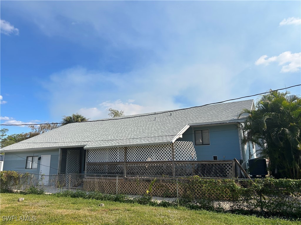 281 Benson St E Property Photo 14