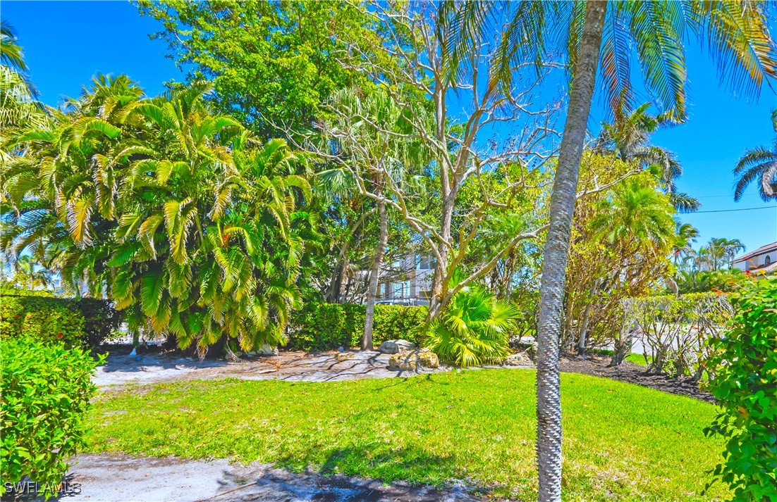 2125 Marina Dr Property Photo 32