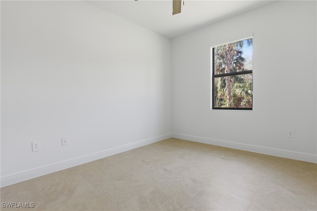 2167 Della Dr Property Photo 24