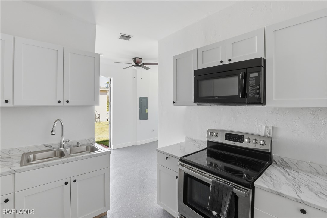 2167 Della Dr Property Photo 30