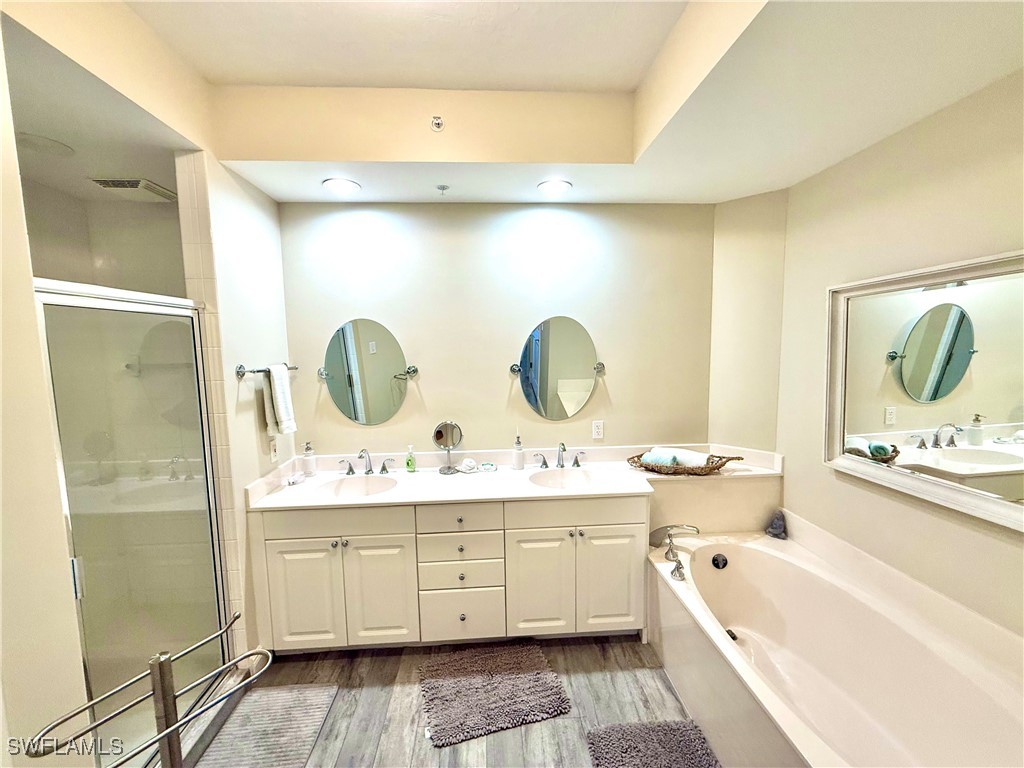 410 Flagship Dr 305 Property Photo 5