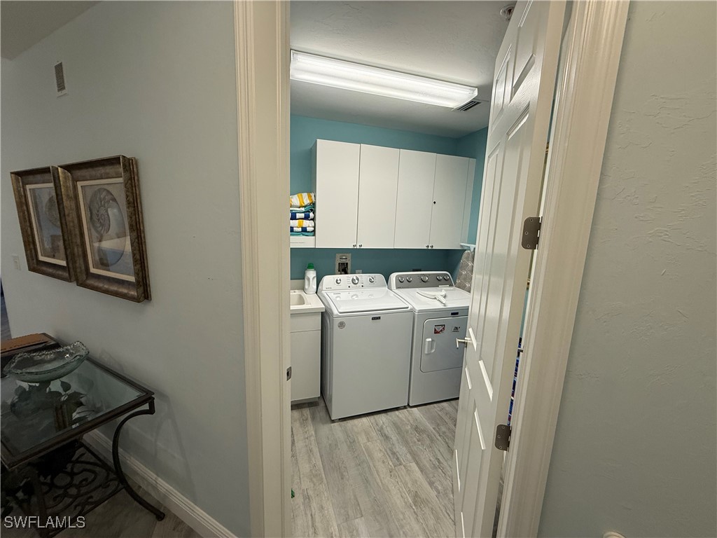 410 Flagship Dr 305 Property Photo 7