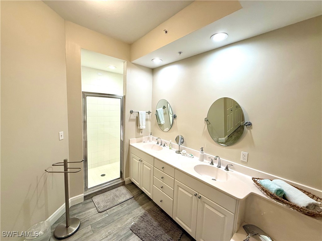 410 Flagship Dr 305 Property Photo 14