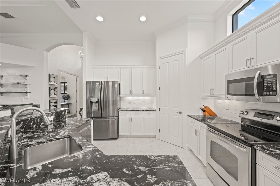15855 Secoya Reserve Cir Property Photo 8