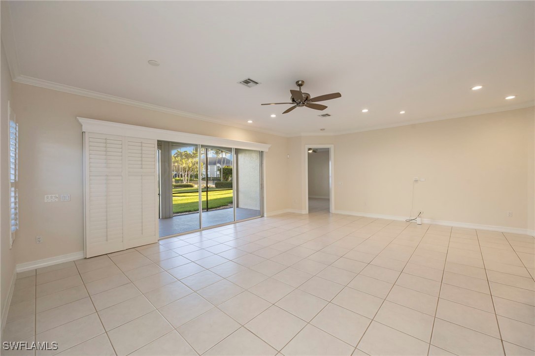 5025 Maxwell Cir 2 Property Photo 3