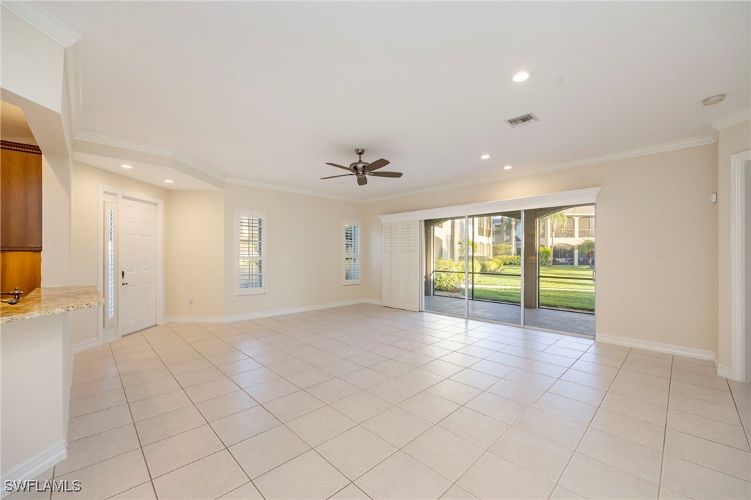 5025 Maxwell Cir 2 Property Photo 4