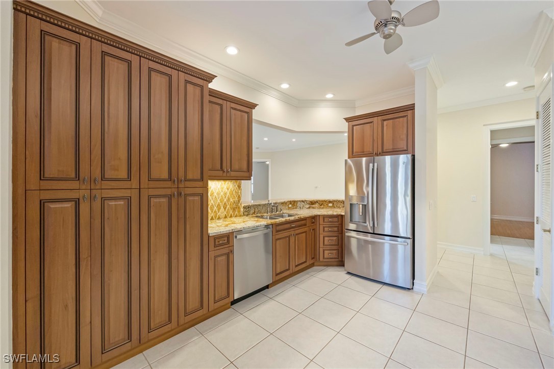 5025 Maxwell Cir 2 Property Photo 6
