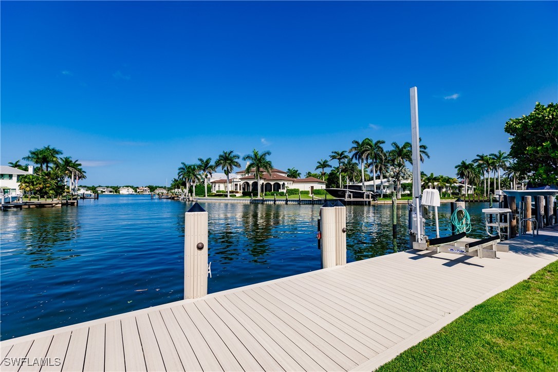 2450 Tarpon Rd Property Photo 8