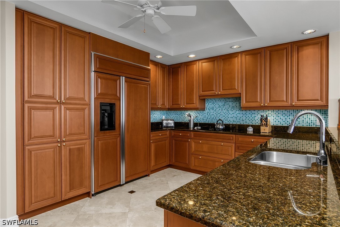8787 Bay Colony Dr 906 Property Photo 11