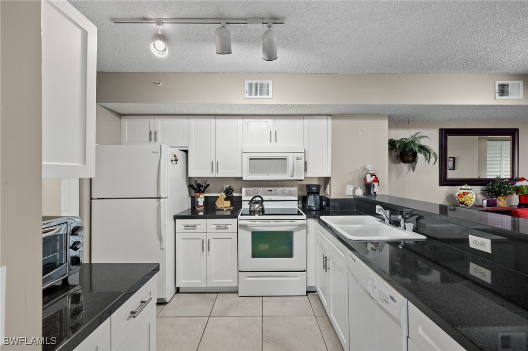 226003162 Property Photo 5