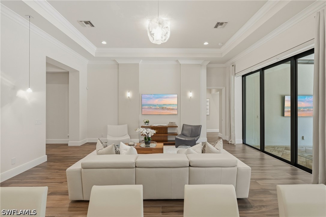 11821 Via Cassina Ct Property Photo 7