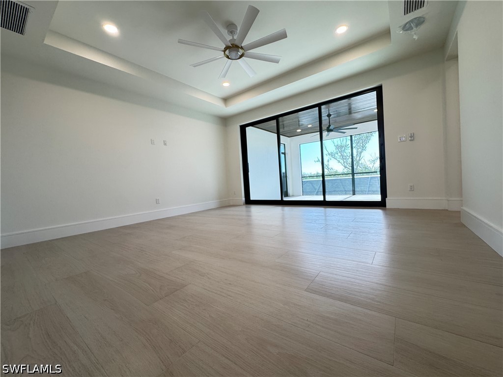 226003819 Property Photo 15