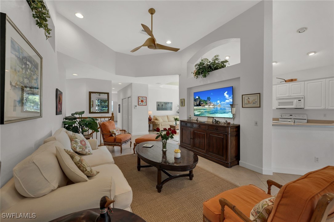 26914 Montego Pointe Ct 201 Property Photo 6