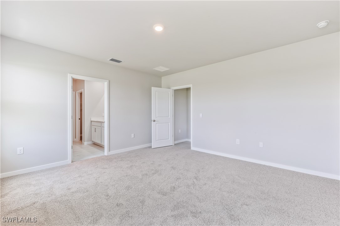 17770 Shade Tree Loop Property Photo 11