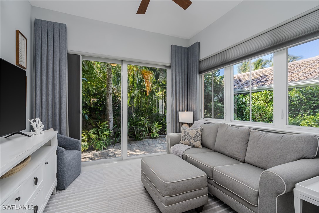 13455 Snook Cir Property Photo 3