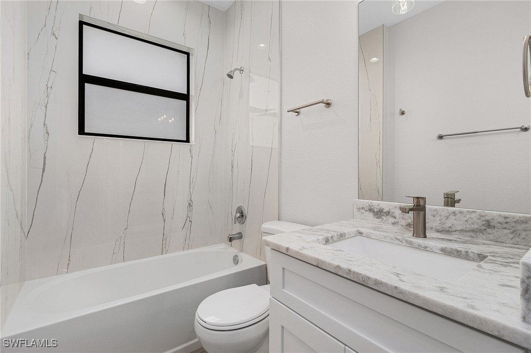 26221 Sandhill Blvd Property Photo 11