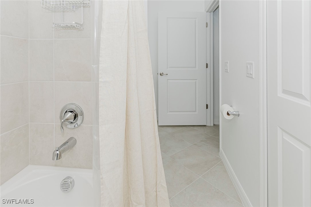 5555 Double Eagle Cir 3944 Property Photo 22