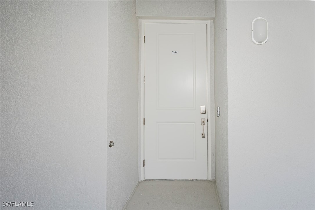 5555 Double Eagle Cir 3944 Property Photo 26