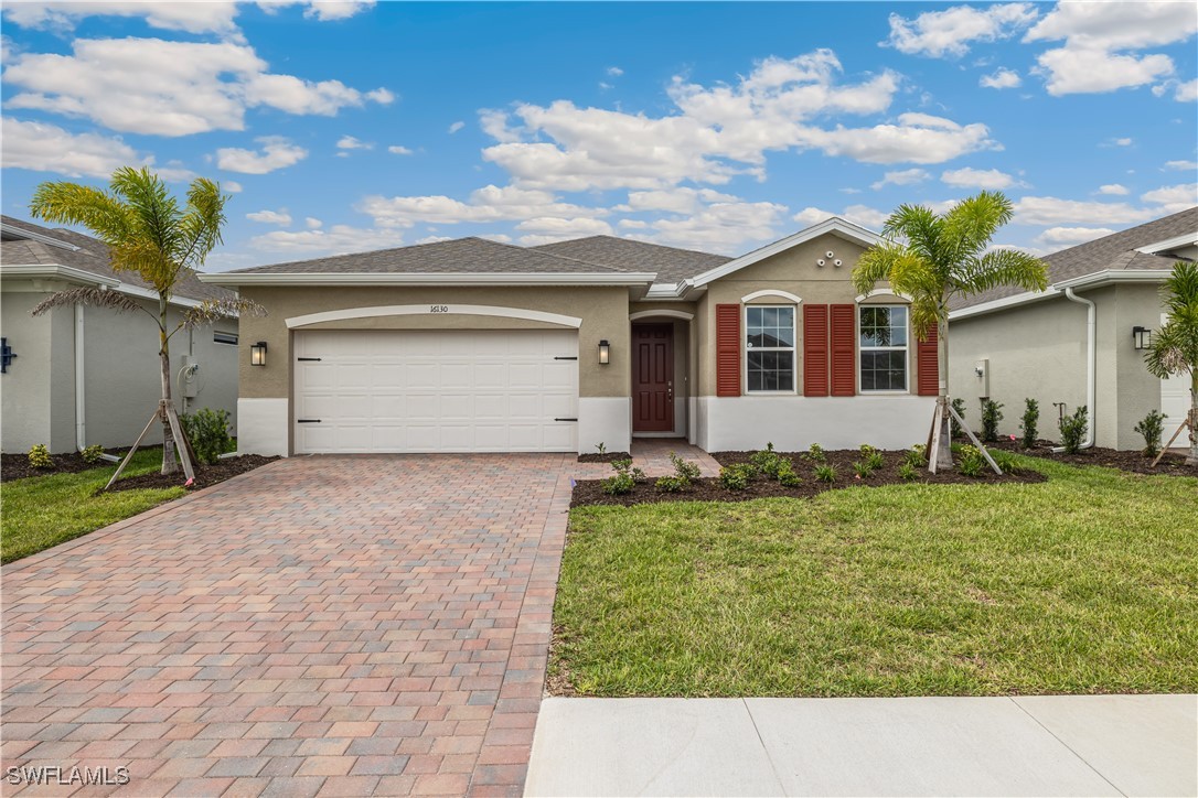 567 SPRING HILL LAKE LOOP Property Photo 1